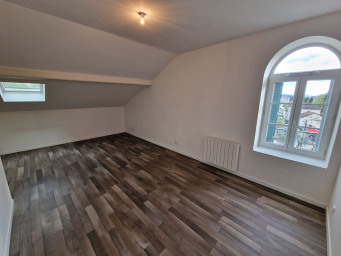 Appartement a louer oyonnax - 3 pièce(s) - 70 m2 - Surfyn