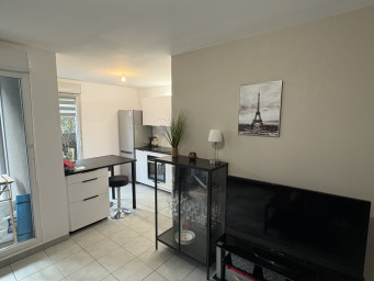 Appartement a louer tassin-la-demi-lune - 2 pièce(s) - 45.4 m2 - Surfyn