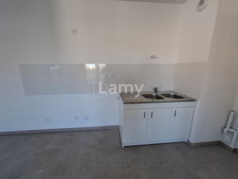 Appartement a louer marseille-10e-arrondissement - 3 pièce(s) - 64.12 m2 - Surfyn