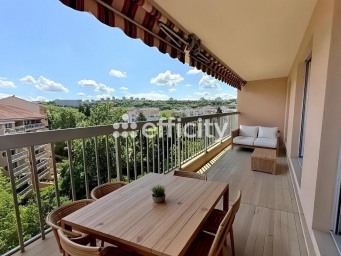 Appartement 755 000 € - 166 m²
