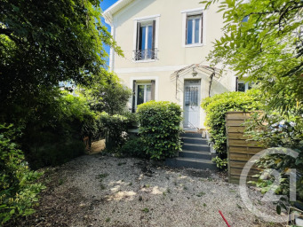 123 Annonces De Ventes De Maisons A Chatou 78 Seloger Com