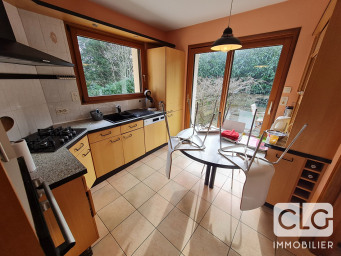 Maison a louer quimper - 6 pièce(s) - 176 m2 - Surfyn