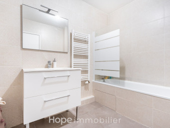 Appartement 320 000 € - 63 m²