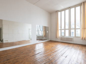 Appartement a louer paris-8e-arrondissement - 3 pièce(s) - 81 m2 - Surfyn