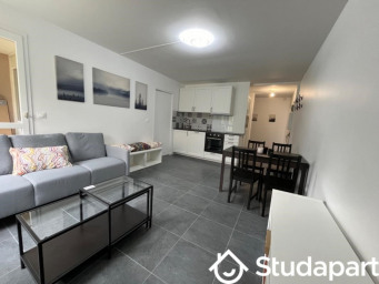 Appartement a louer champs-sur-marne - 1 pièce(s) - 10 m2 - Surfyn