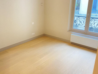 Appartement a louer paris-2e-arrondissement - 3 pièce(s) - 71.02 m2 - Surfyn