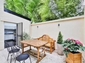 Maison a louer paris-1er-arrondissement - 9 pièce(s) - 251.01 m2 - Surfyn