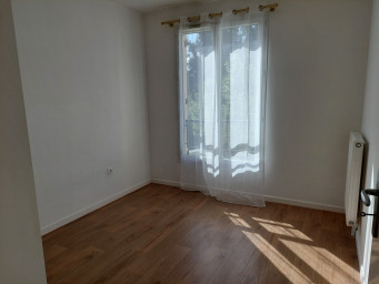 Appartement a louer  - 3 pièce(s) - 58.07 m2 - Surfyn