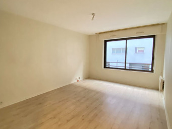 Appartement a louer paris-14e-arrondissement - 2 pièce(s) - 43 m2 - Surfyn