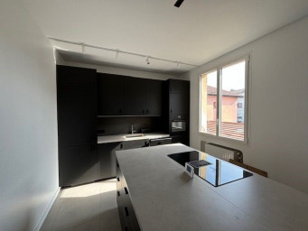 Maison a louer paris-3e-arrondissement - 6 pièce(s) - 190 m2 - Surfyn
