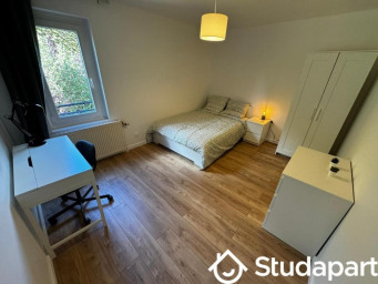 Maison a louer lens - 12 pièce(s) - 250 m2 - Surfyn