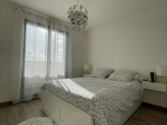 Appartement a louer saint-pierre-des-corps - 3 pièce(s) - 65 m2 - Surfyn