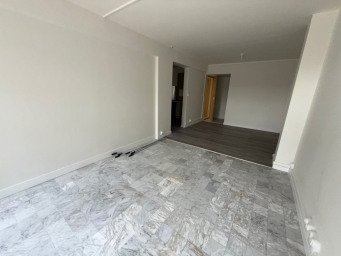 Appartement a louer marseille-12e-arrondissement - 3 pièce(s) - 62.7 m2 - Surfyn