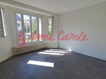 Maison a louer creteil - 8 pièce(s) - 130 m2 - Surfyn