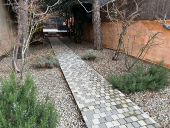 Maison a louer salon-de-provence - 5 pièce(s) - 180 m2 - Surfyn