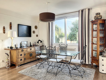 Maison a louer suresnes - 8 pièce(s) - 220 m2 - Surfyn