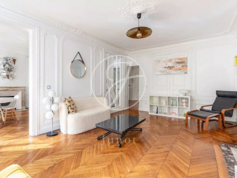 Appartement a louer paris-9e-arrondissement - 5 pièce(s) - 93.54 m2 - Surfyn