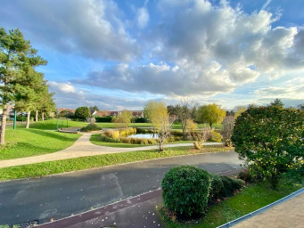 Maison a louer courbevoie - 7 pièce(s) - 152.27 m2 - Surfyn