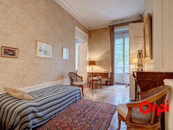 Appartement 1 030 000 € - 209 m²