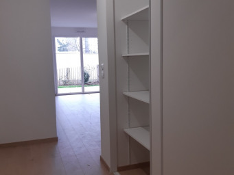 Appartement a louer lyon-8e-arrondissement - 2 pièce(s) - 59.3 m2 - Surfyn