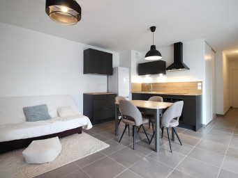 Appartement a louer decines-charpieu - 2 pièce(s) - 48 m2 - Surfyn