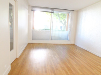 Appartement 4 pièce(s) 71 m²à louer Maisons-alfort