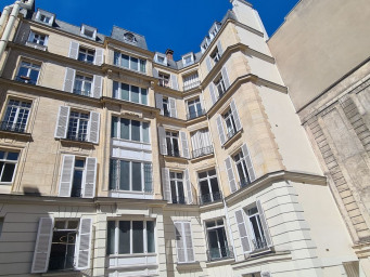 Appartement a vendre paris-8e-arrondissement - 3 pièce(s) - 66 m2 - Surfyn