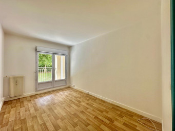 Appartement a louer saint-germain-en-laye - 3 pièce(s) - 66 m2 - Surfyn