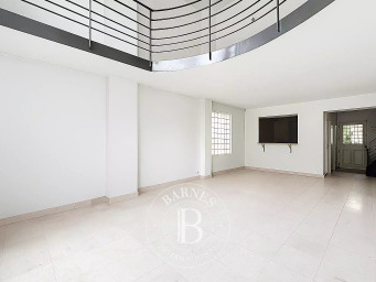 Maison a louer neuilly-sur-seine - 8 pièce(s) - 210 m2 - Surfyn