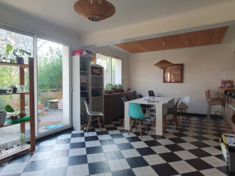 Maison a louer bagneux - 10 pièce(s) - 0 m2 - Surfyn