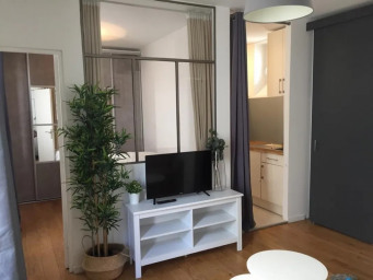Appartement a louer paris-10e-arrondissement - 2 pièce(s) - 29 m2 - Surfyn