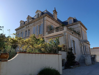 Appartement a louer salon-de-provence - 3 pièce(s) - 68.14 m2 - Surfyn