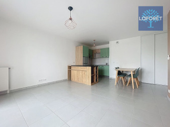 Appartement a louer noisy-le-grand - 3 pièce(s) - 57 m2 - Surfyn