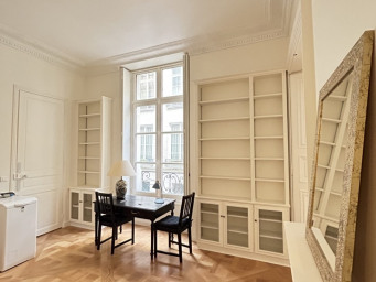 Appartement a louer paris-1er-arrondissement - 4 pièce(s) - 90 m2 - Surfyn
