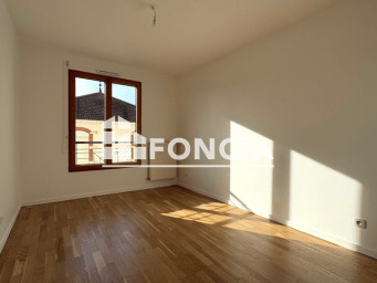 Appartement a louer lyon-4e-arrondissement - 3 pièce(s) - 81.78 m2 - Surfyn
