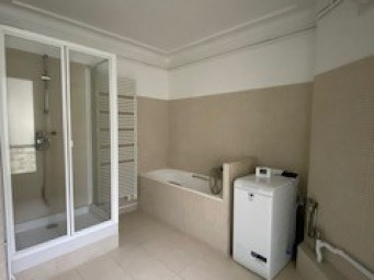Appartement a louer paris-17e-arrondissement - 4 pièce(s) - 100.27 m2 - Surfyn