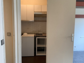 Appartement a louer paris-10e-arrondissement - 1 pièce(s) - 32 m2 - Surfyn