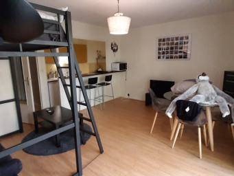 Appartement a louer reims - 1 pièce(s) - 32 m2 - Surfyn