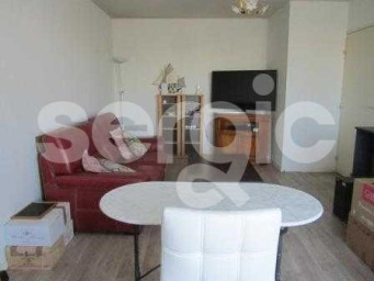Appartement a louer pontoise - 2 pièce(s) - 50 m2 - Surfyn