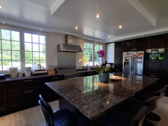 Maison a louer persan - 7 pièce(s) - 195 m2 - Surfyn