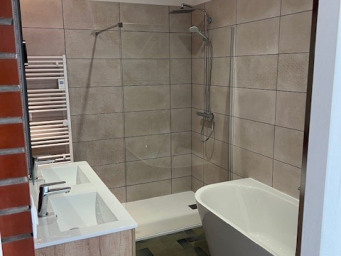 Maison a louer montceau-les-mines - 5 pièce(s) - 130 m2 - Surfyn