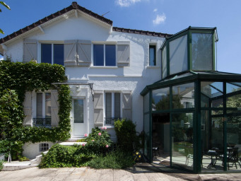 Maison a louer paris-1er-arrondissement - 6 pièce(s) - 155 m2 - Surfyn