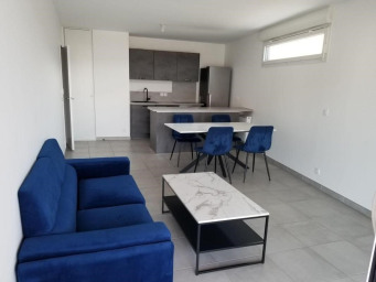 Appartement 3 pièce(s) 61 m²à louer Annemasse