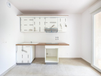 Appartement a louer marseille-13e-arrondissement - 3 pièce(s) - 66 m2 - Surfyn