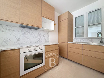 Maison a louer neuilly-sur-seine - 8 pièce(s) - 210 m2 - Surfyn