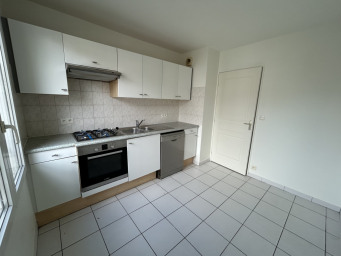 Maison a louer chartres - 6 pièce(s) - 122 m2 - Surfyn