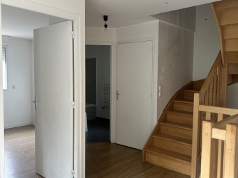 Maison a louer paris-17e-arrondissement - 5 pièce(s) - 106 m2 - Surfyn