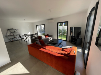 Maison a louer marseille-12e-arrondissement - 4 pièce(s) - 112 m2 - Surfyn