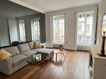 Appartement 4 pièce(s) 122.77 m²à louer Lyon-2e-arrondissement