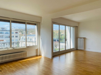Appartement a louer  - 3 pièce(s) - 71.95 m2 - Surfyn
